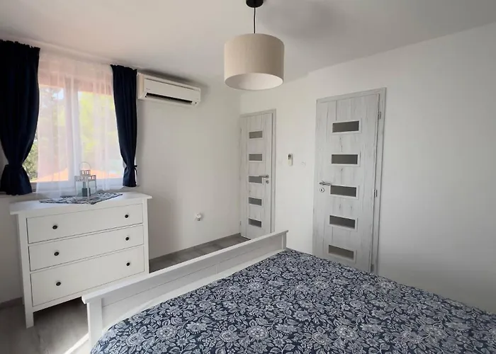 Вилла Four-bedroom Seafront In *